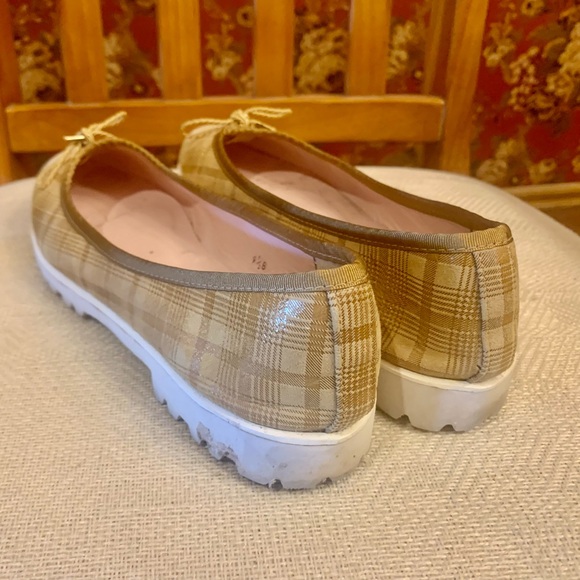 Woman's Paul Mayer Attitudes gold plaid ballet slip on flat shoes Size 9.5B - Picture 6 of 7